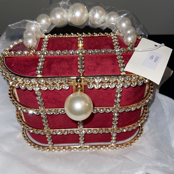 ๐ Top Handle Diamond and Pearls Handbag - Picture 10 of 14